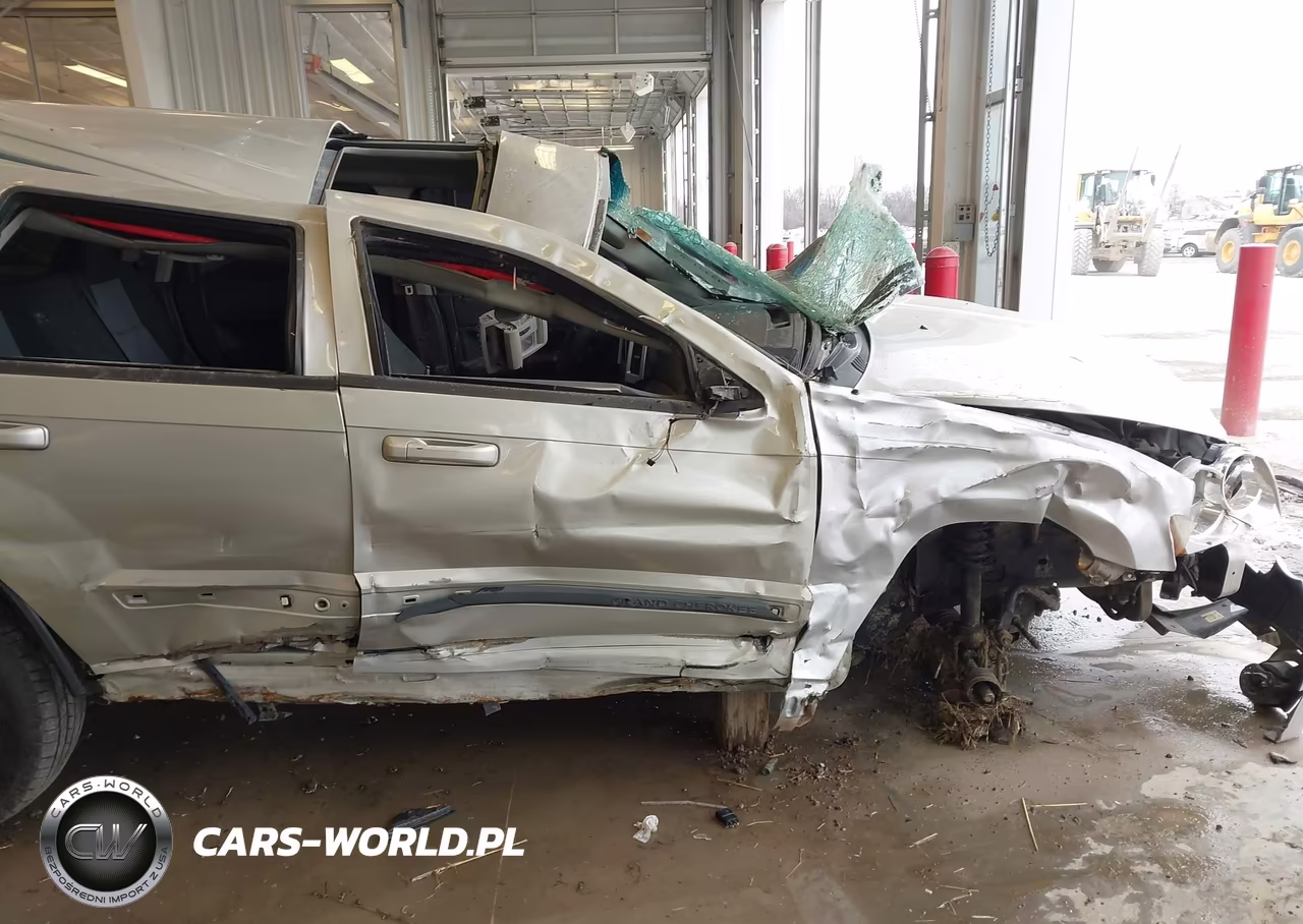 2008 Jeep Grand Cherokee Laredo VIN:1J8GR48K98C247456 - 13