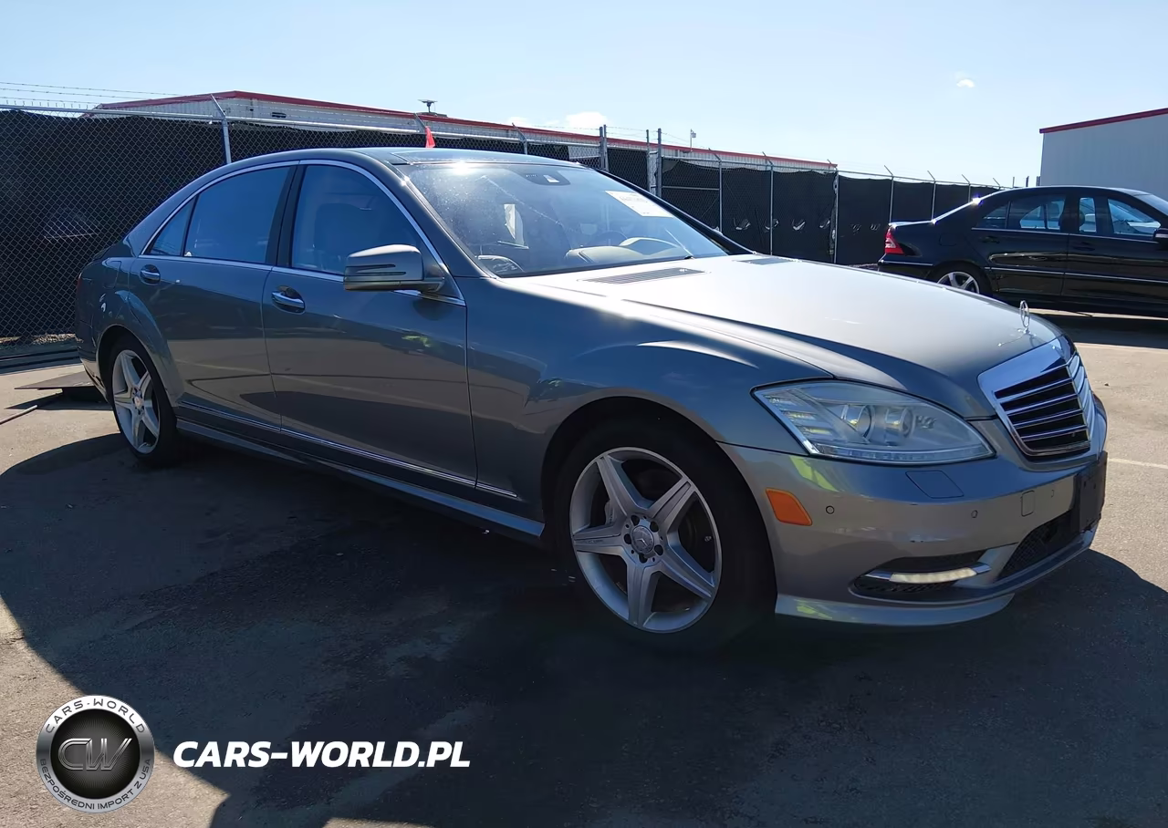 Główne zdjęcie 2010 Mercedes-Benz S 550 4Matic