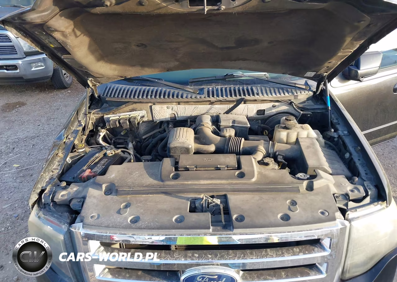 2011 Ford Expedition Limited VIN:1FMJU1K53BEF05460 - 10