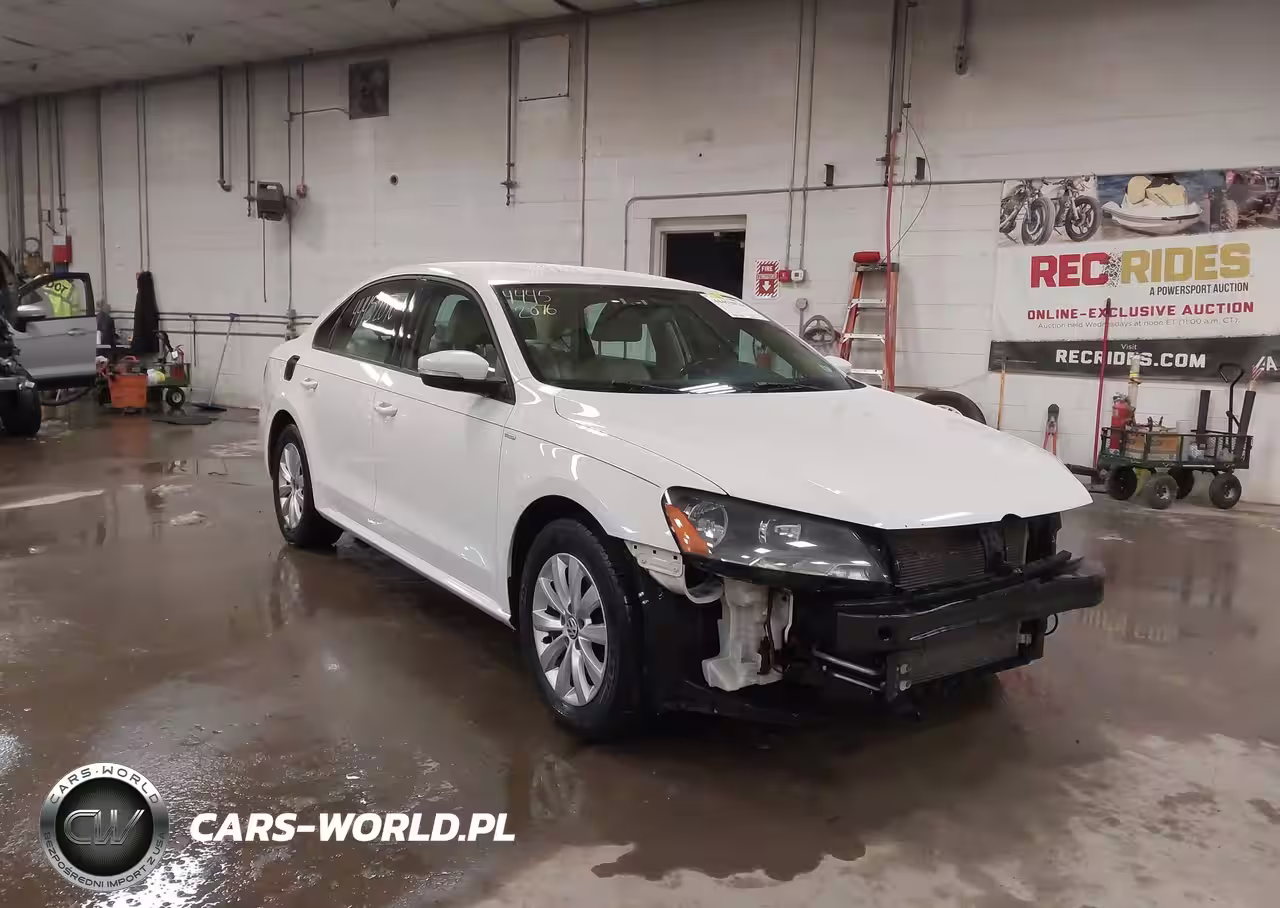 2015 Volkswagen Passat 1.8T Wolfsburg Edition