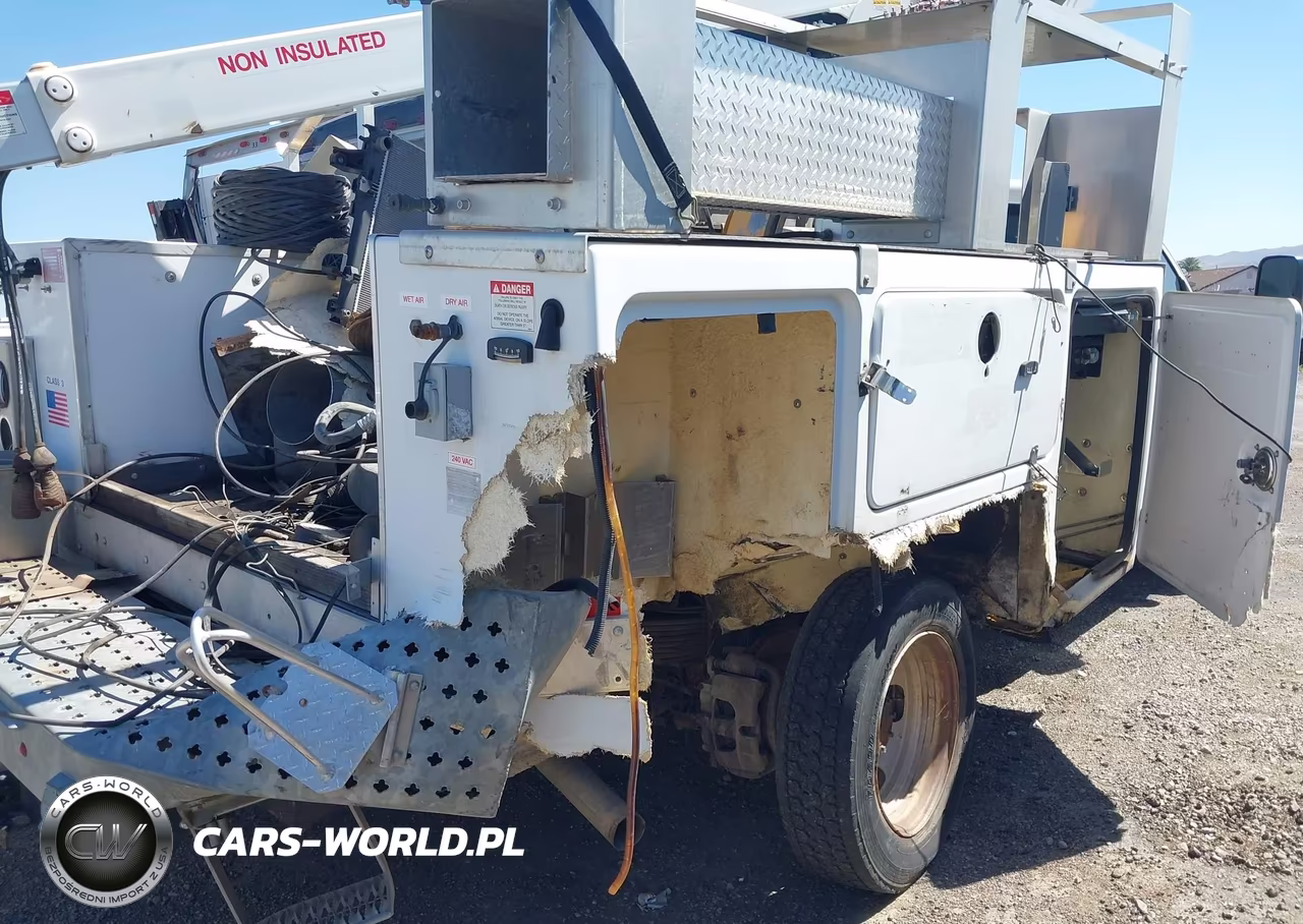 2014 Ram 4500 Chassis Tradesman-Slt VIN:3C7WRKAJ7EG323910 - 11