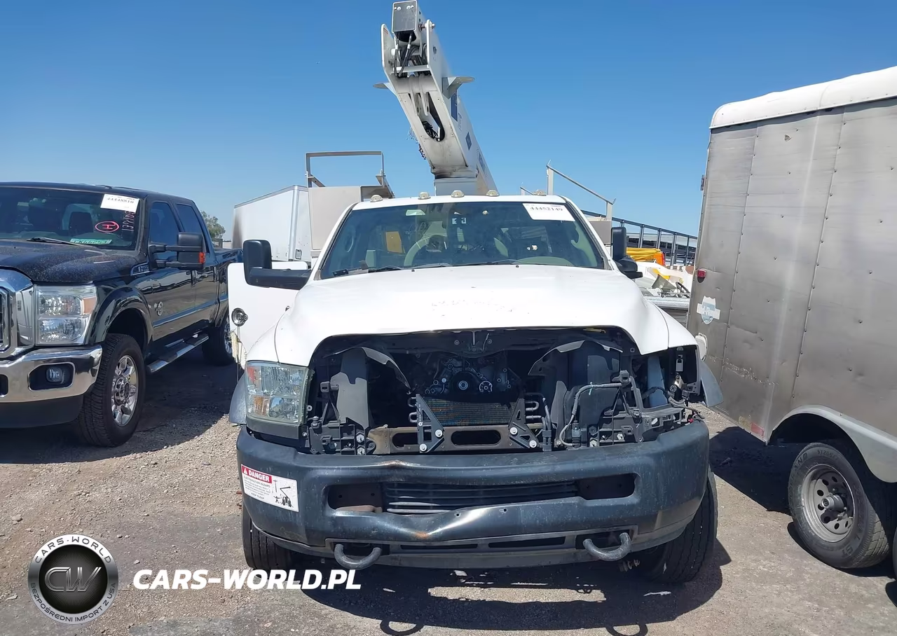 2014 Ram 4500 Chassis Tradesman-Slt VIN:3C7WRKAJ7EG323910 - 14