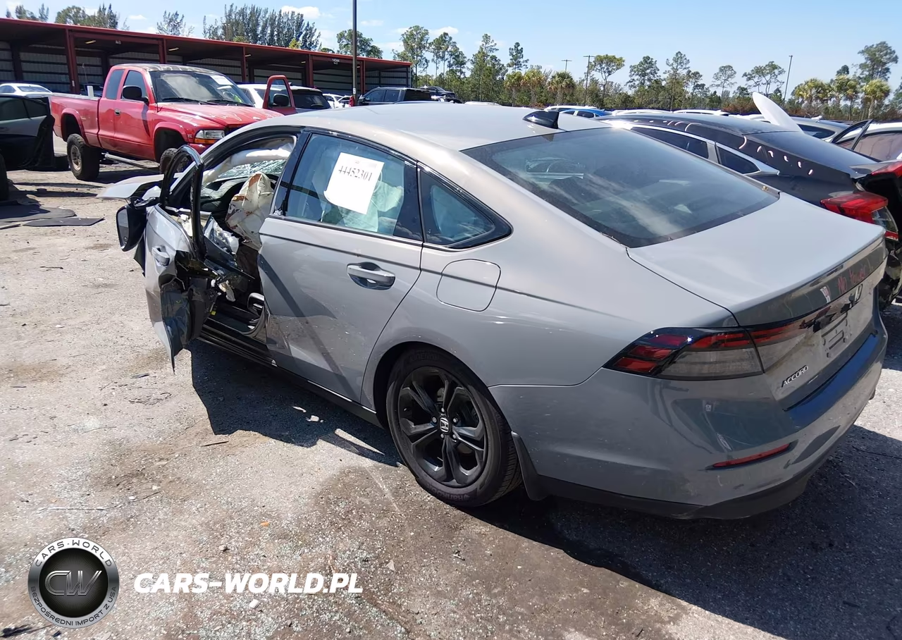 2025 Honda Accord Se VIN:1HGCY1F42SA042173 - 3