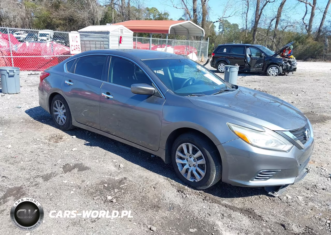 2018 Nissan Altima 2.5 S – zdjęcie 1 z 15