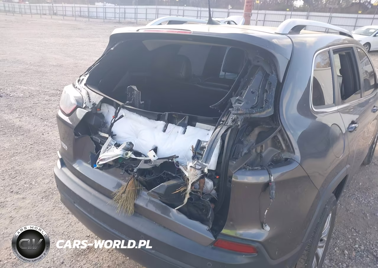 2020 Jeep Cherokee Latitude Plus Fwd VIN:1C4PJLLB9LD531009 - 19