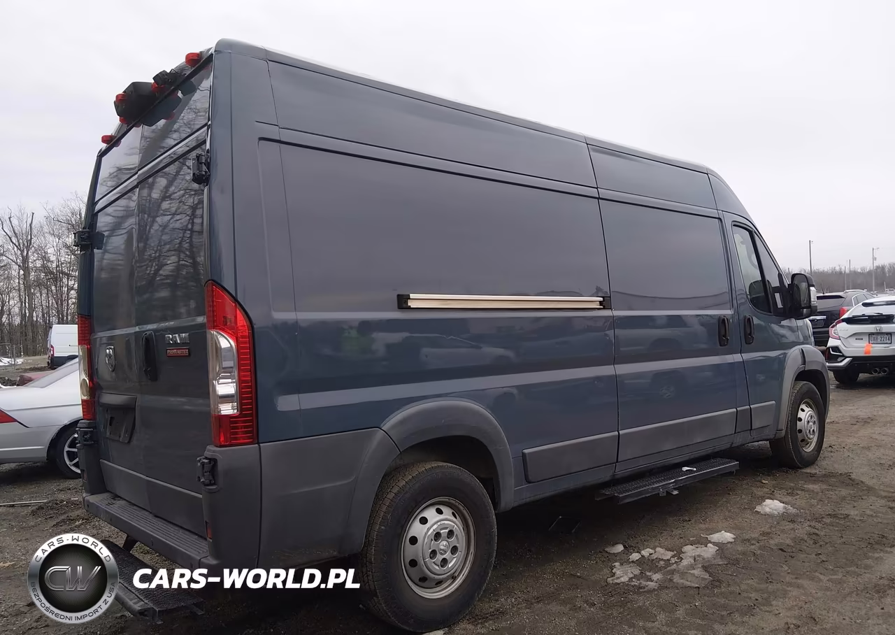 2018 Ram Promaster 2500 VIN:3C6TRVDGXJE159437 - 4