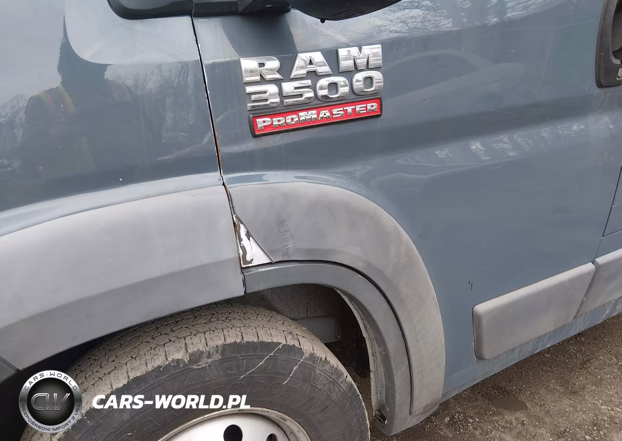 2018 Ram Promaster 2500 VIN:3C6TRVDGXJE159437 - 6