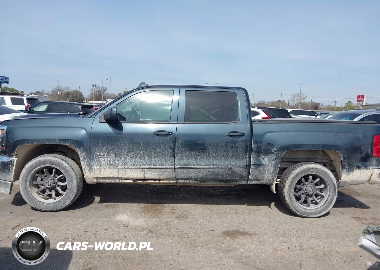 2018 Chevrolet Silverado 1500 1Lt VIN:3GCUCRER7JG288794 - 14