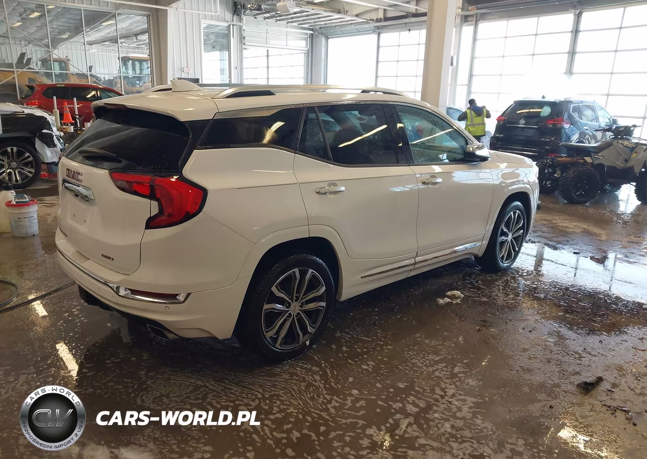 2018 GMC Terrain Denali VIN:3GKALXEX7JL415254 - 4