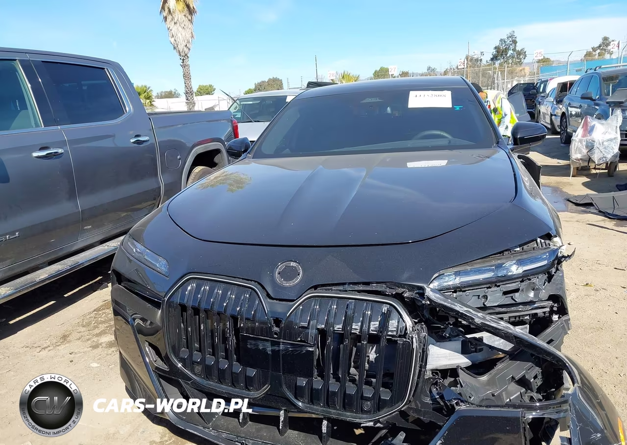 2025 BMW 740I VIN:WBA23EH03SCV51104 - 12