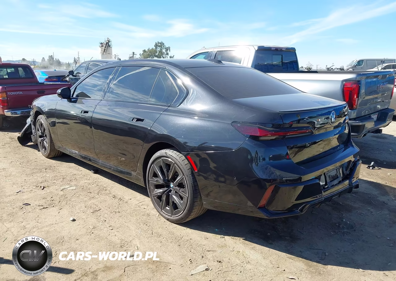 2025 BMW 740I VIN:WBA23EH03SCV51104 - 3