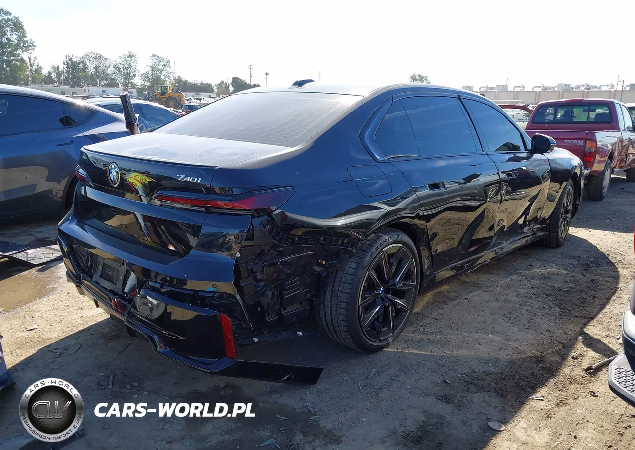 2025 BMW 740I VIN:WBA23EH03SCV51104 - 4