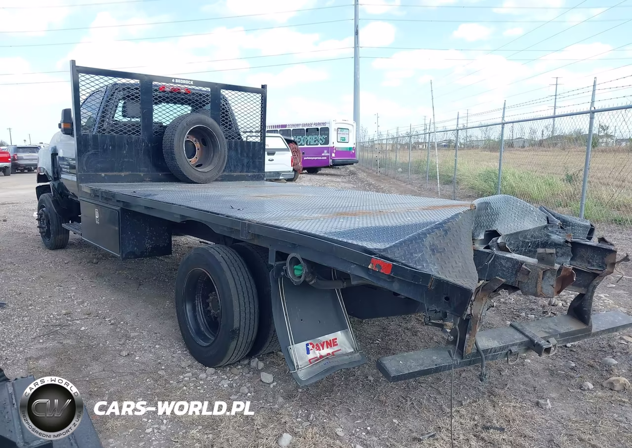 2023 Chevrolet Silverado Md Work Truck VIN:1HTKJPVM2PH386879 - 3