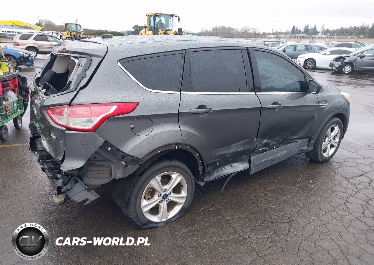 2015 Ford Escape Se VIN:1FMCU9GX8FUB74419 - 4