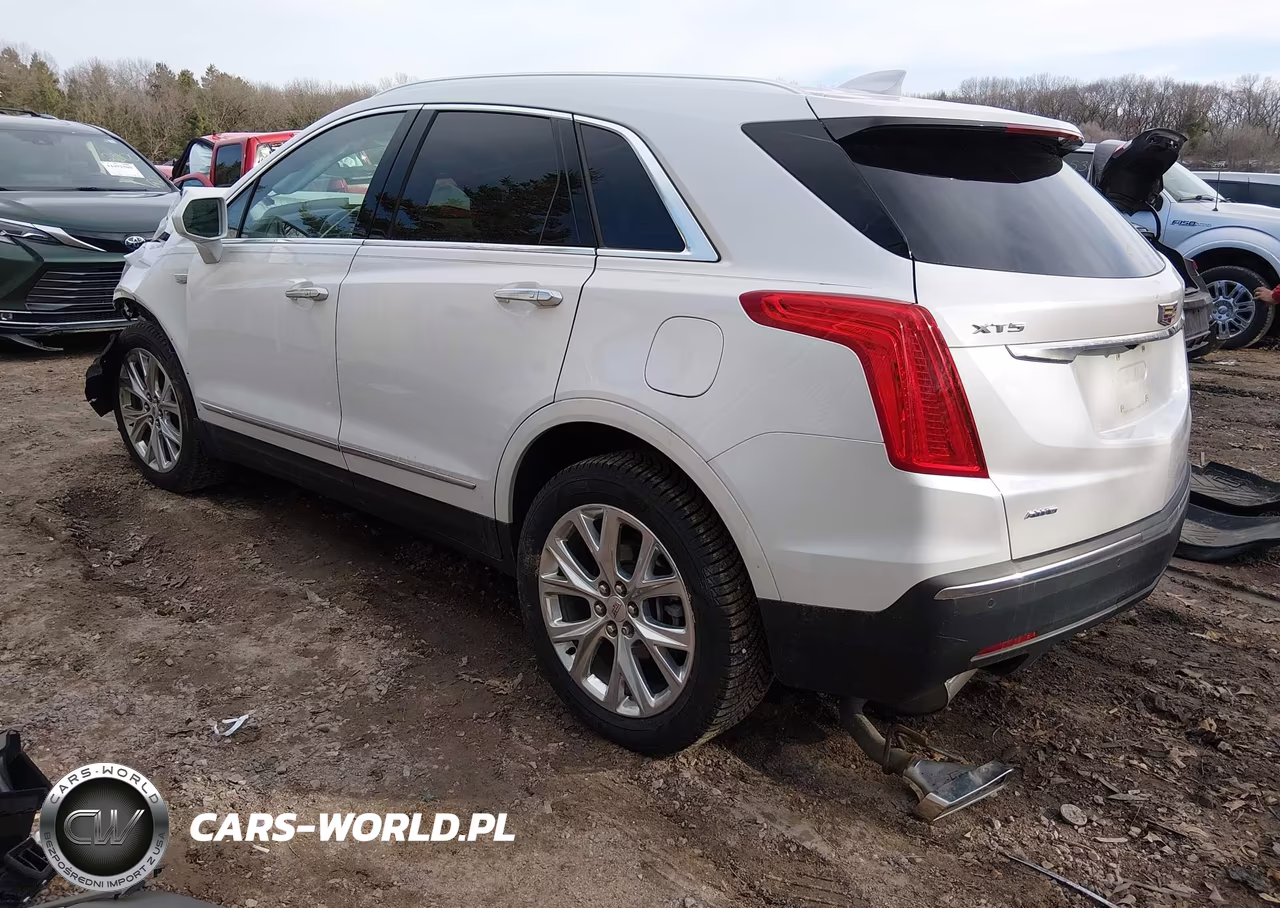 2018 Cadillac Xt5 Luxury VIN:1GYKNDRS2JZ139088 - 3
