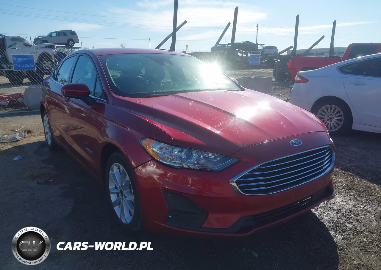 2019 Ford Fusion Hybrid Se – zdjęcie 1 z 17