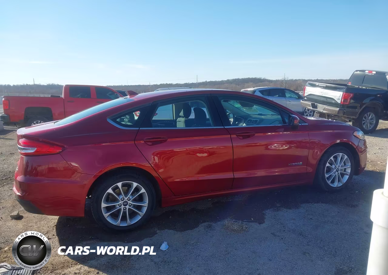 2019 Ford Fusion Hybrid Se VIN:3FA6P0LUXKR263061 - 13