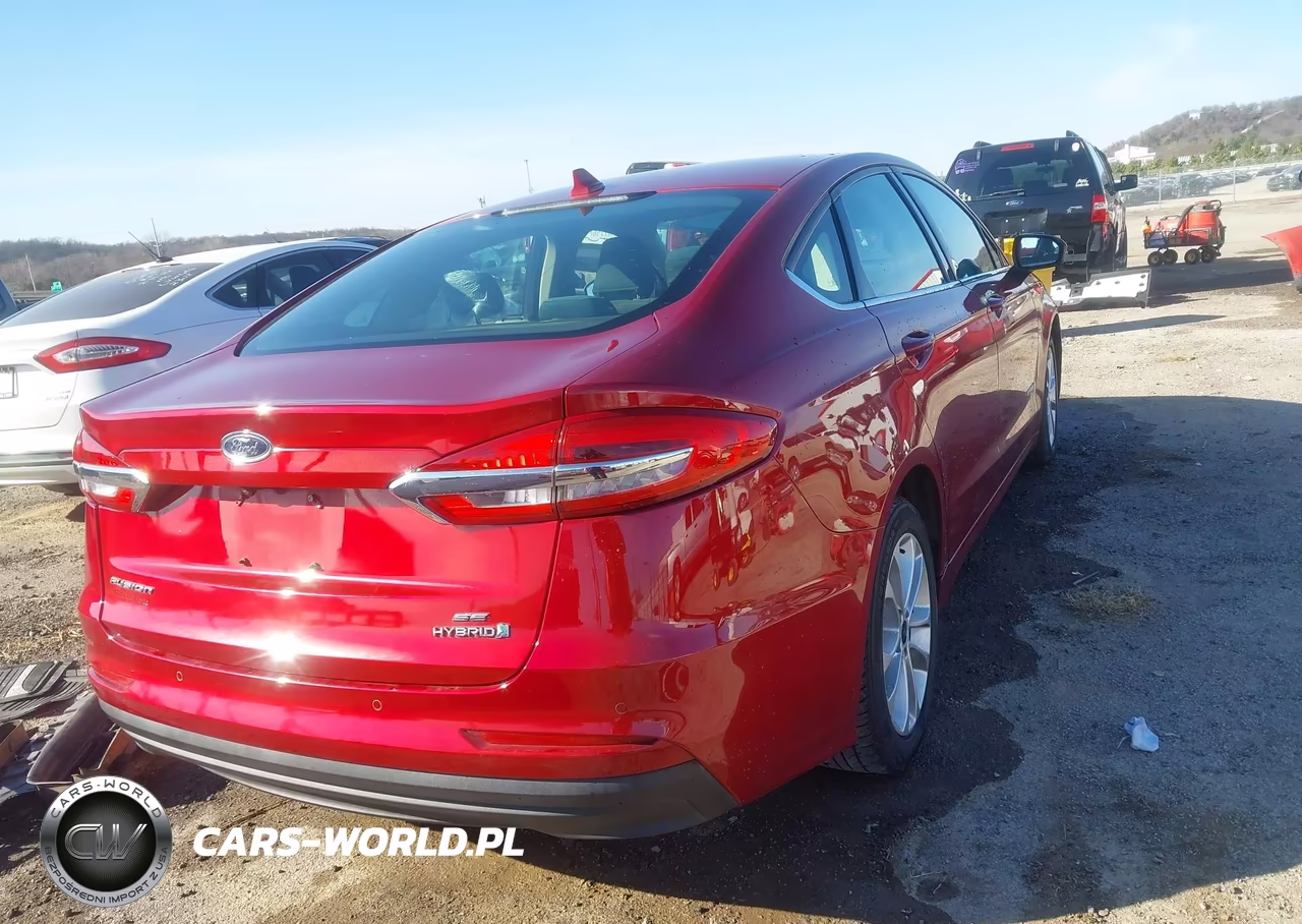 2019 Ford Fusion Hybrid Se VIN:3FA6P0LUXKR263061 - 4