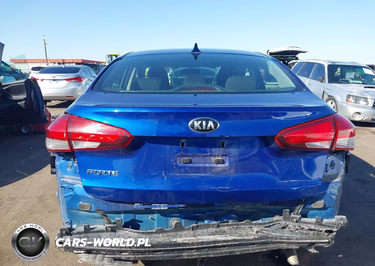 2017 Kia Forte Lx VIN:3KPFK4A72HE068083 - 6