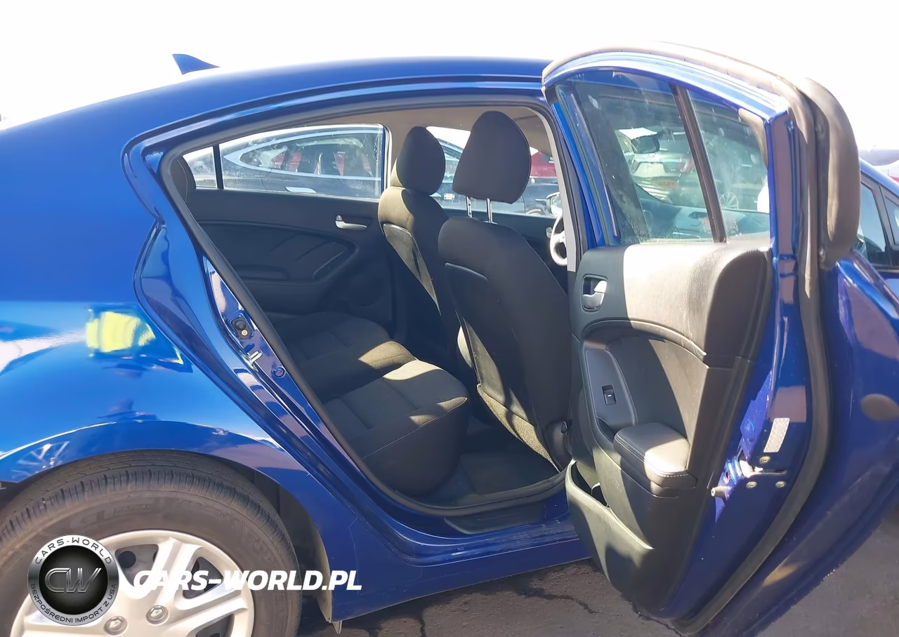2017 Kia Forte Lx VIN:3KPFK4A72HE068083 - 8