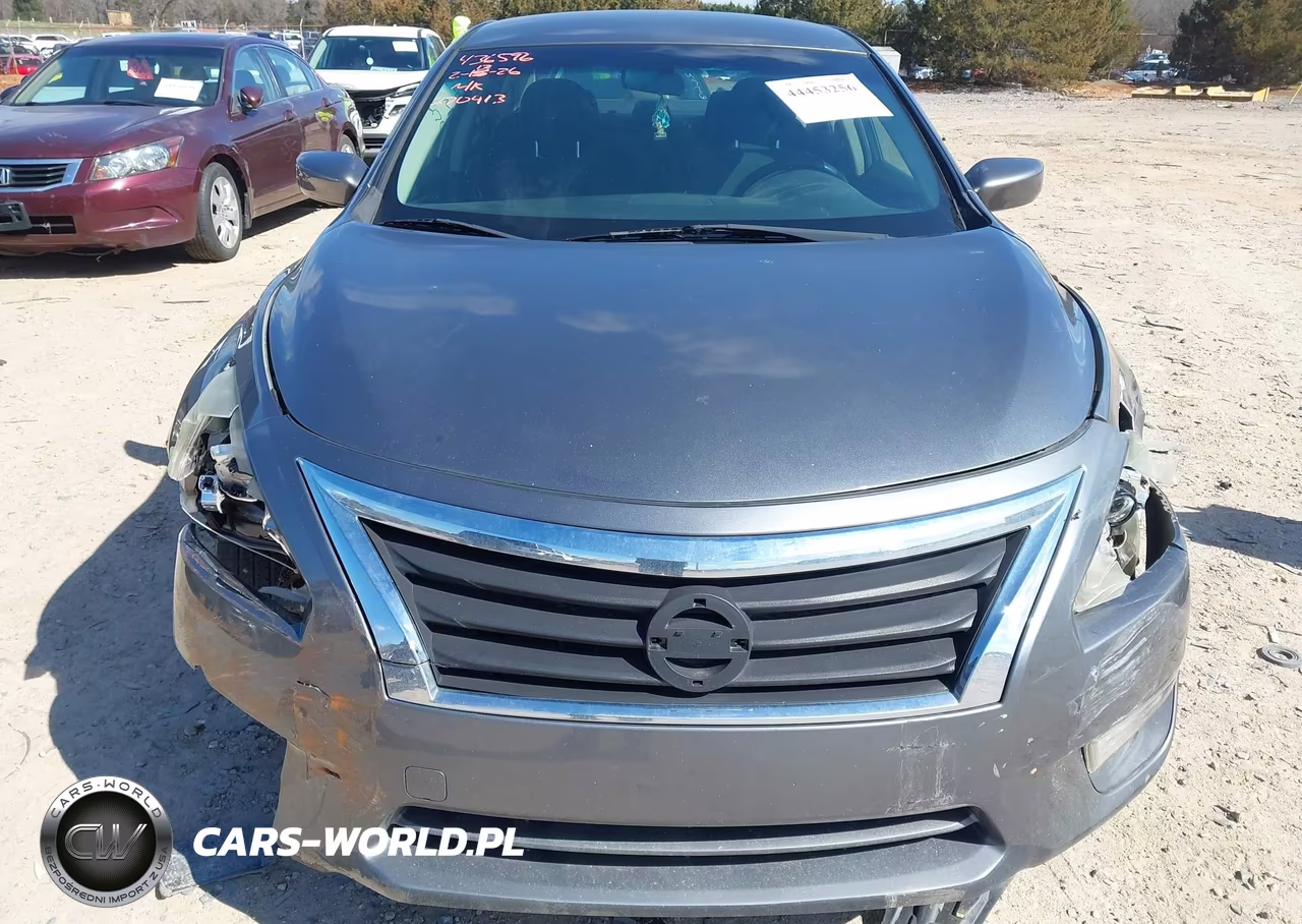 2015 Nissan Altima 2.5 S VIN:1N4AL3AP5FC270413 - 11