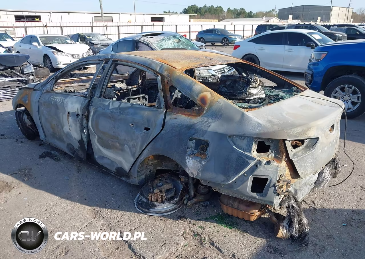2019 Hyundai Sonata Sport VIN:5NPE34AF4KH821390 - 3