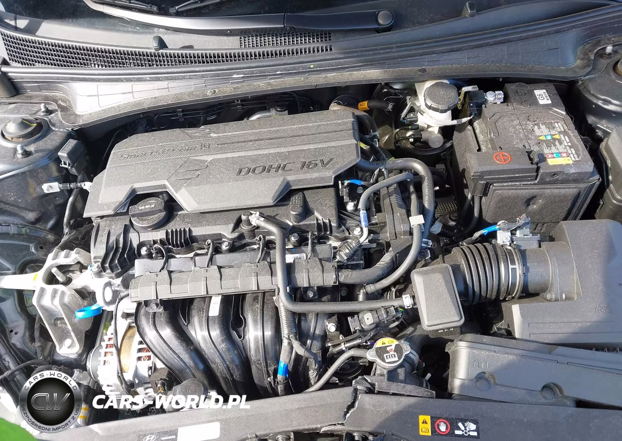 2025 Hyundai Elantra Sel Sport VIN:KMHLM4DG8SU975837 - 10
