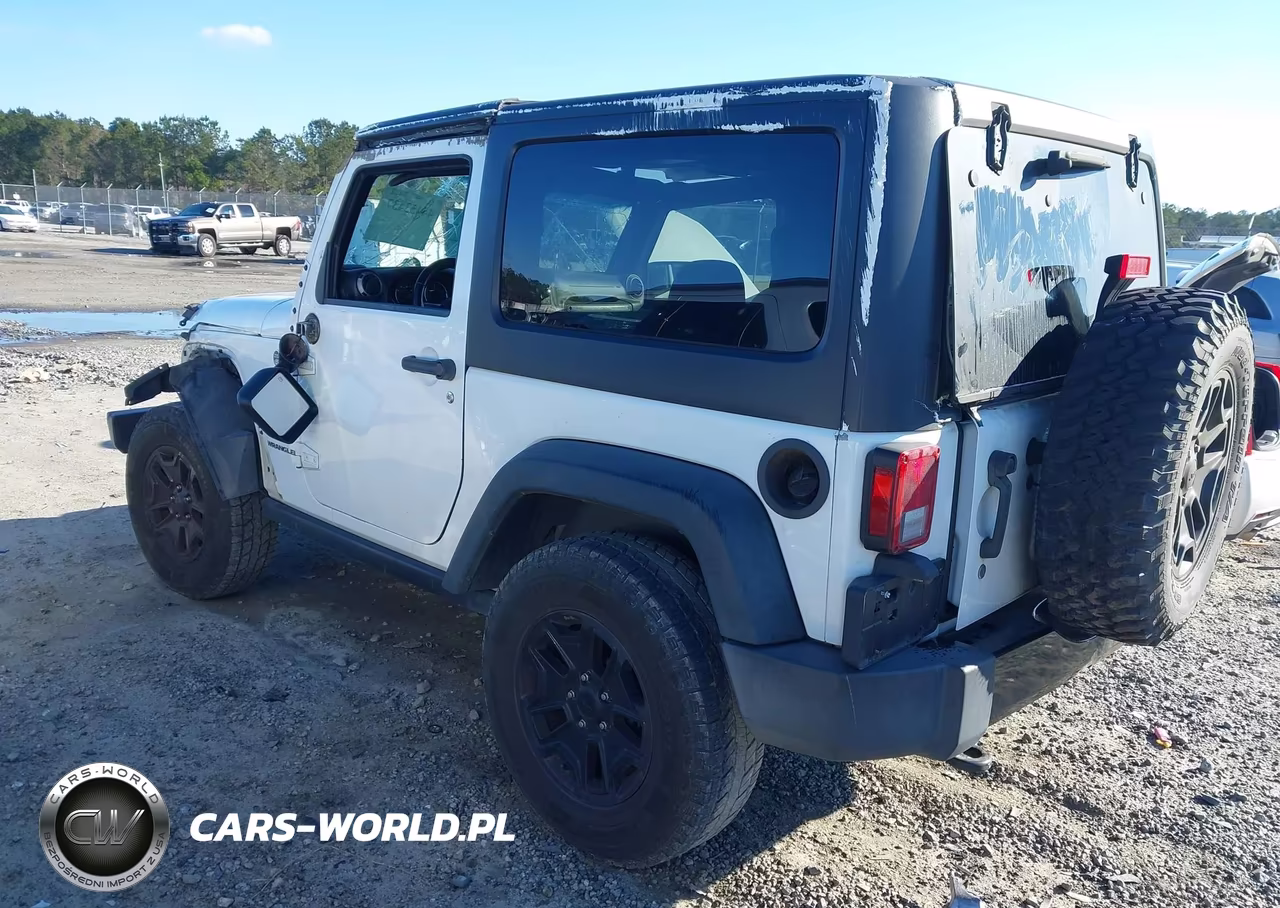 2015 Jeep Wrangler Willys Wheeler VIN:1C4AJWAG5FL742854 - 3