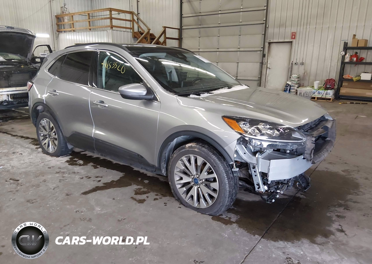 2021 Ford Escape Titanium