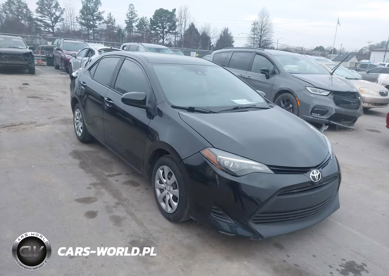2017 Toyota Corolla Le – zdjęcie 1 z 17