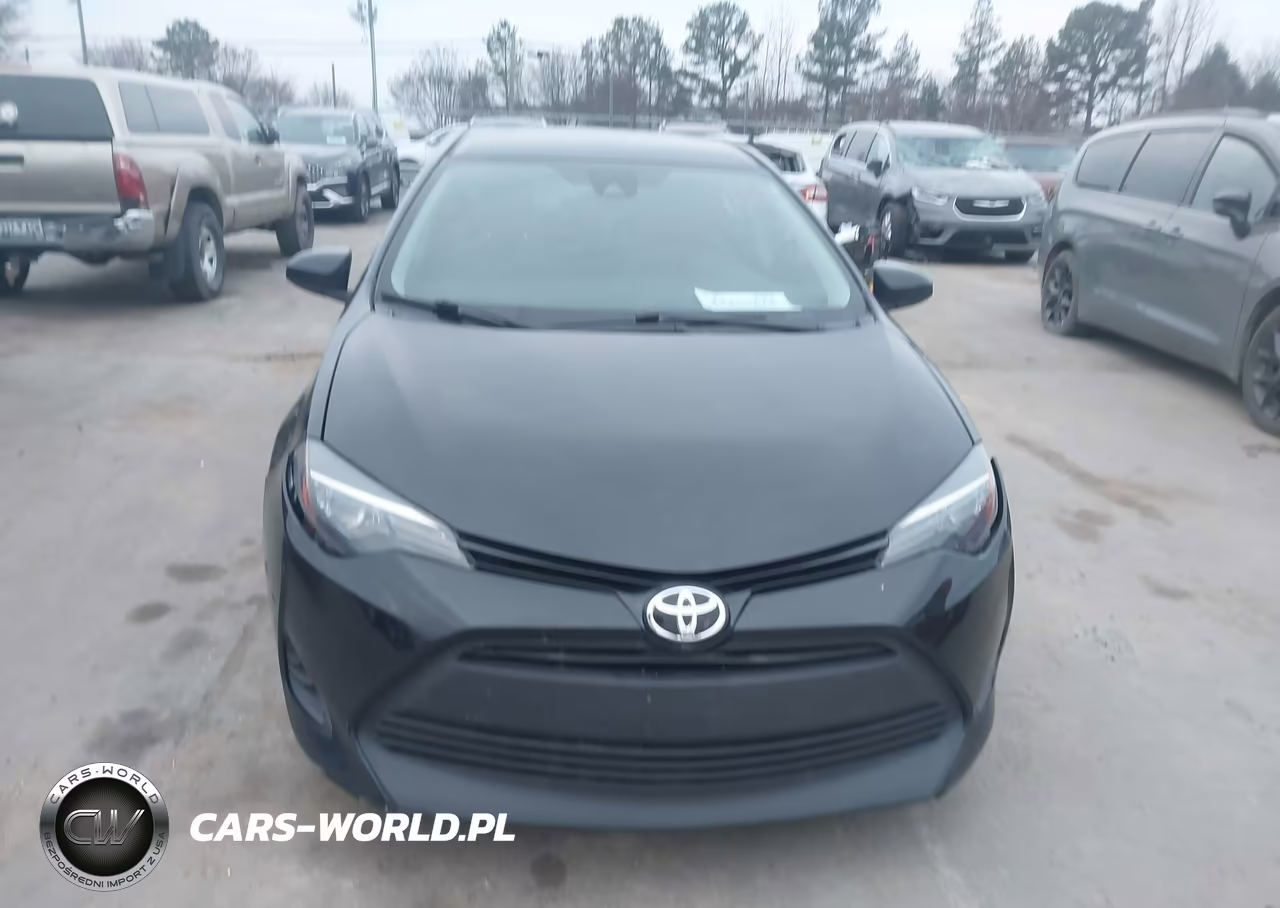 2017 Toyota Corolla Le VIN:5YFBURHE8HP728149 - 12