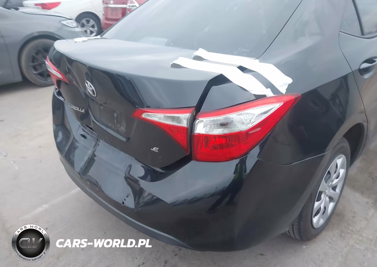 2017 Toyota Corolla Le VIN:5YFBURHE8HP728149 - 17
