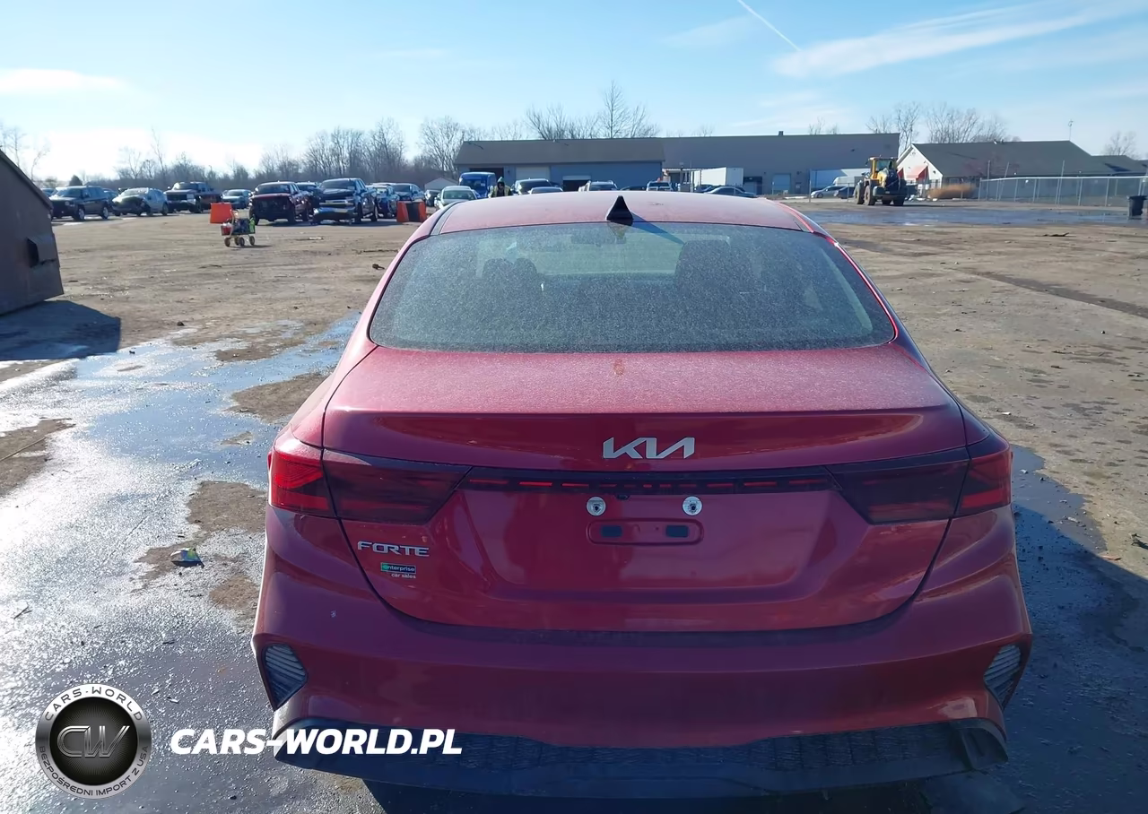 2023 Kia Forte Lxs VIN:3KPF24AD9PE565779 - 16