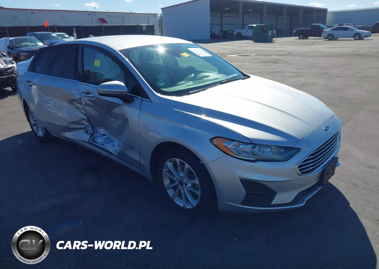 2019 Ford Fusion Hybrid Se – zdjęcie 1 z 16