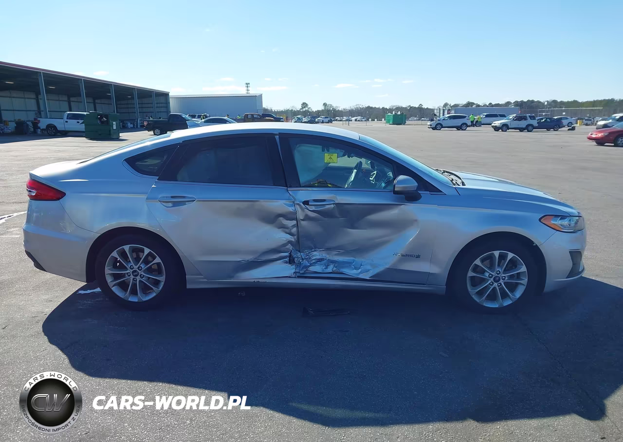 2019 Ford Fusion Hybrid Se VIN:3FA6P0LU7KR205506 - 13