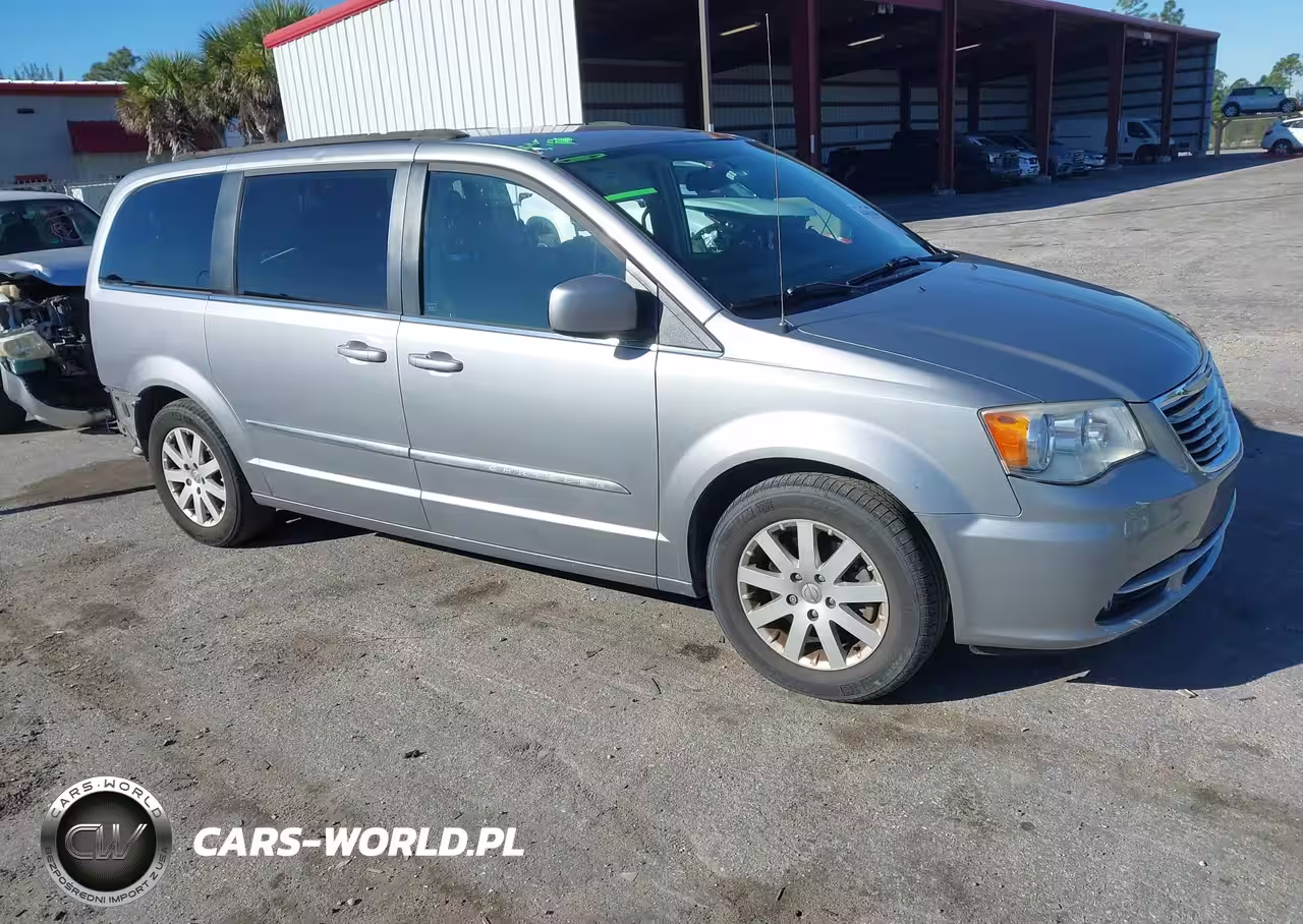 2015 Chrysler Town & Country Touring