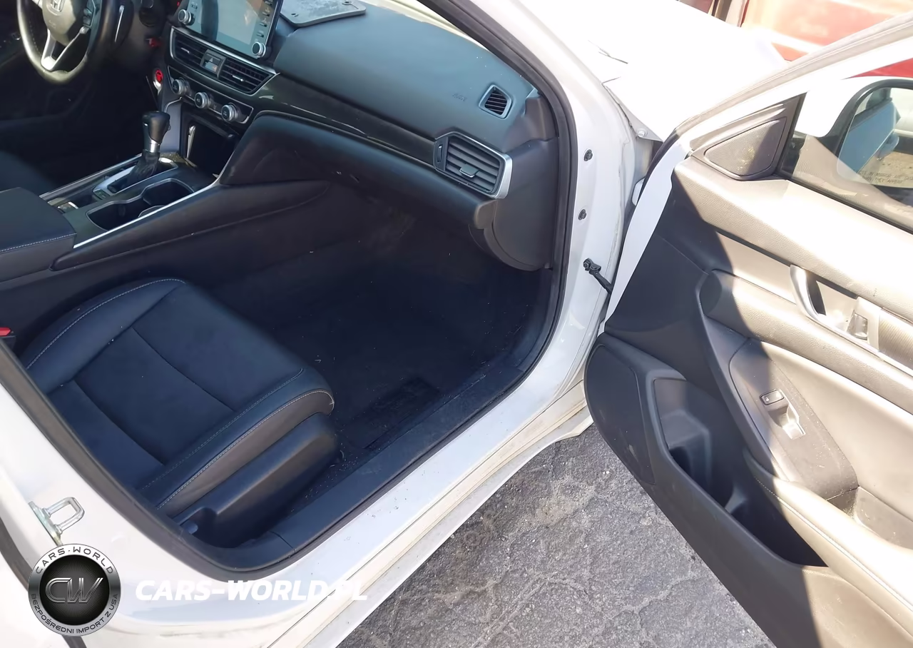 2019 Honda Accord Sport VIN:1HGCV1F31KA156536 - 5