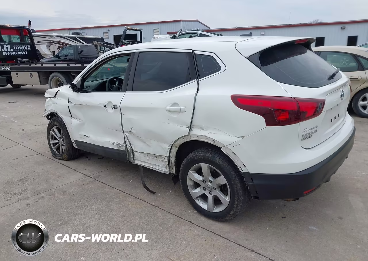 2017 Nissan Rogue Sport S VIN:JN1BJ1CP2HW034652 - 3