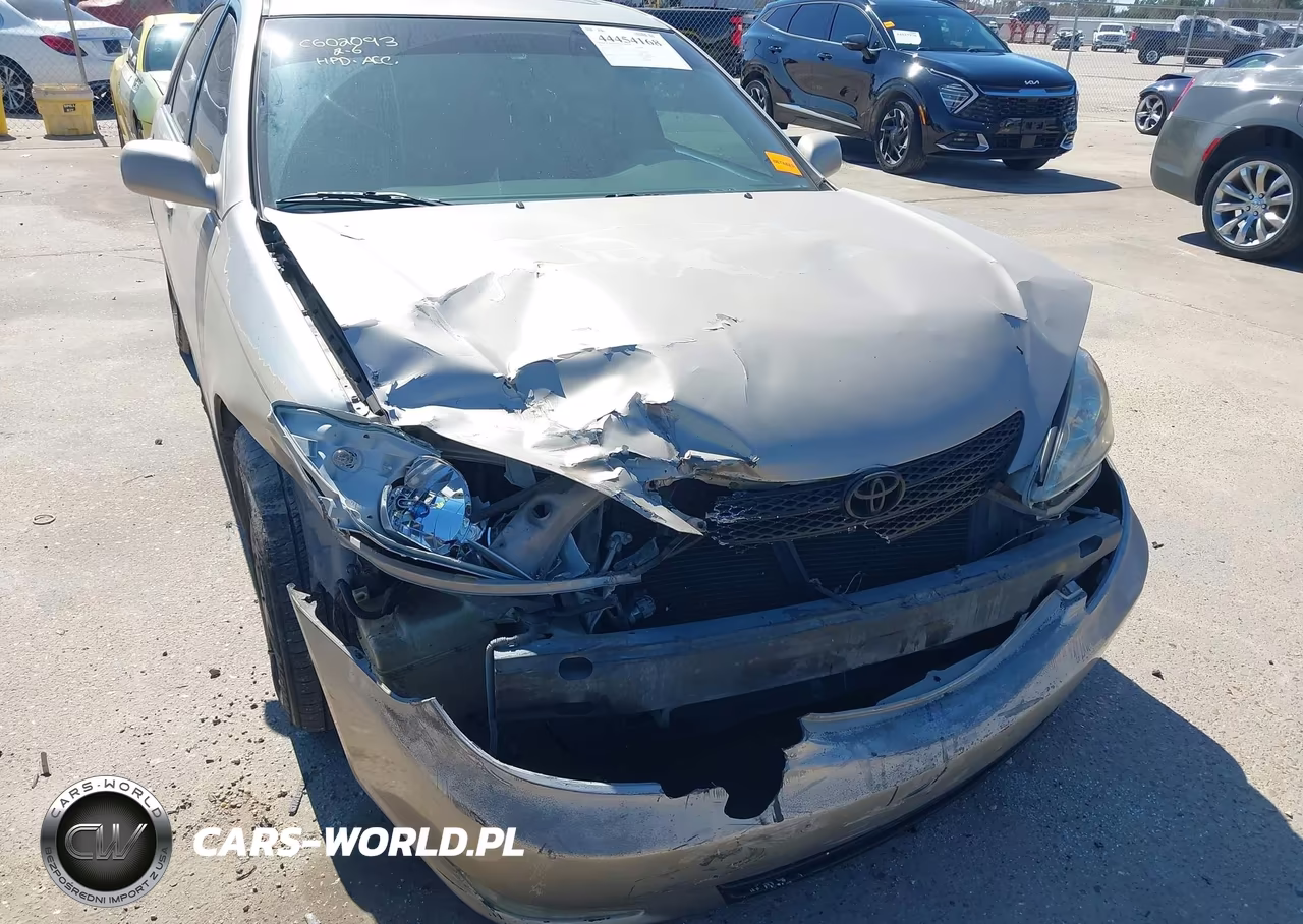 2003 Toyota Camry Xle VIN:4T1BE32KX3U732266 - 6