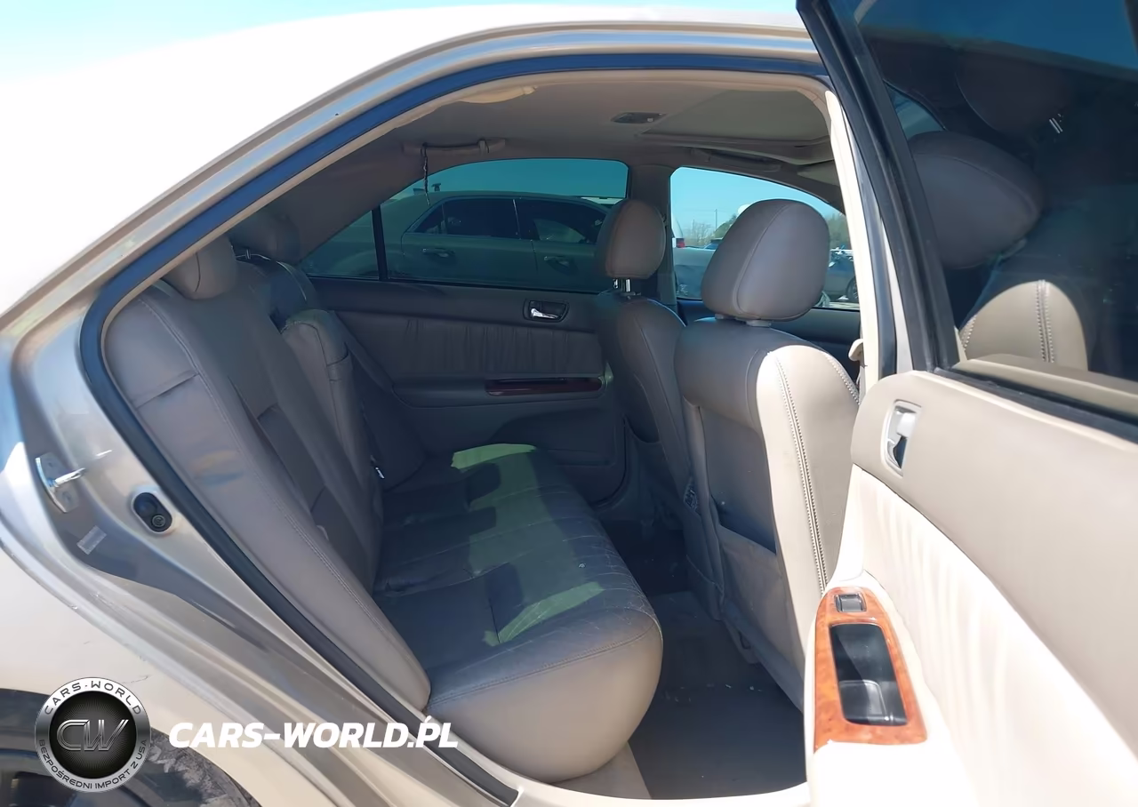 2003 Toyota Camry Xle VIN:4T1BE32KX3U732266 - 8