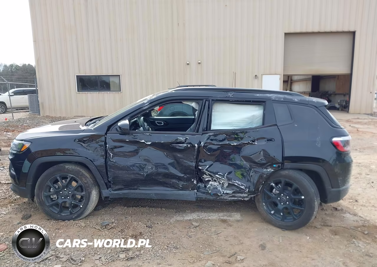 2026 Jeep Compass Latitude Altitude VIN:3C4NJDBN8TT160122 - 13