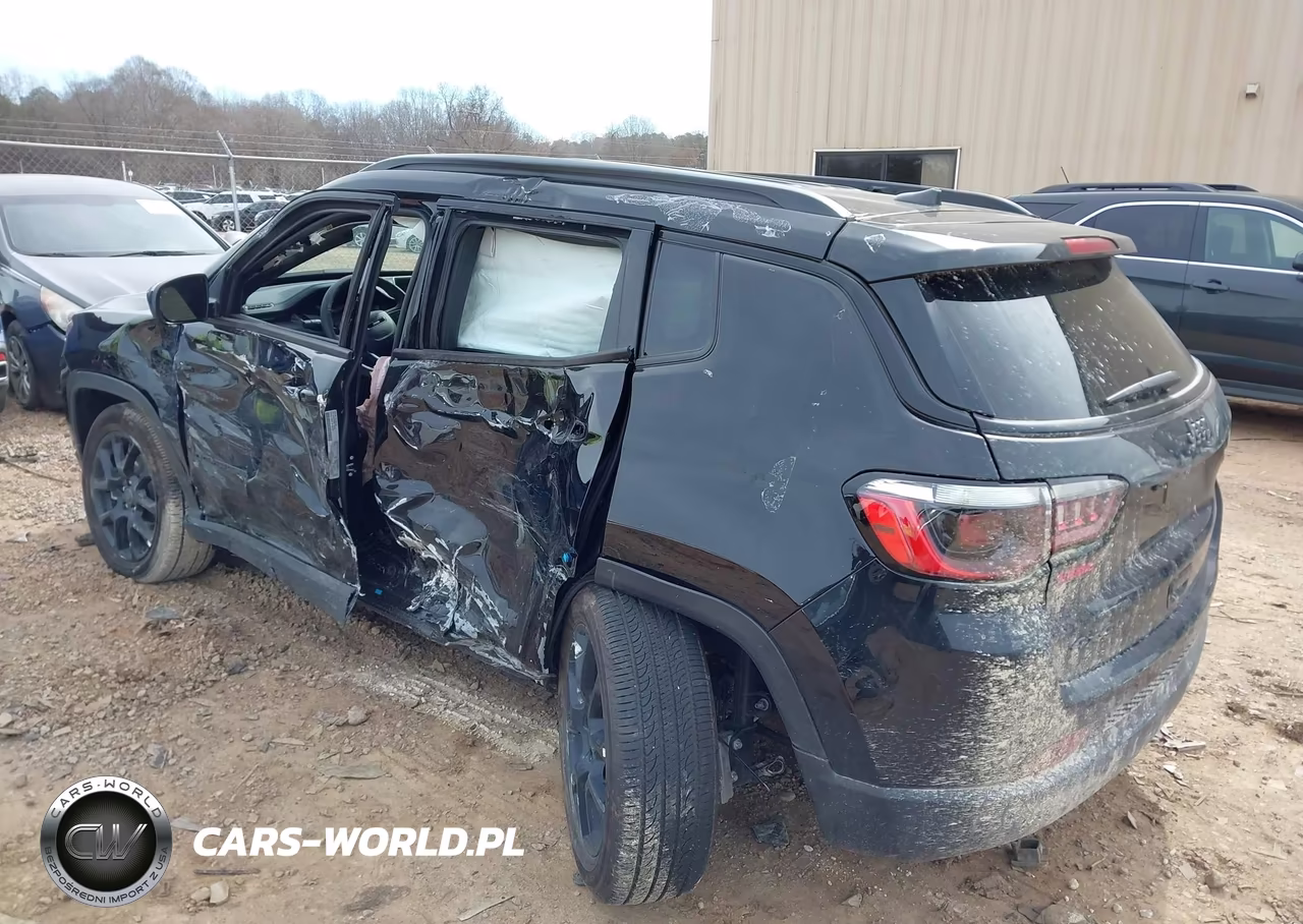 2026 Jeep Compass Latitude Altitude VIN:3C4NJDBN8TT160122 - 3
