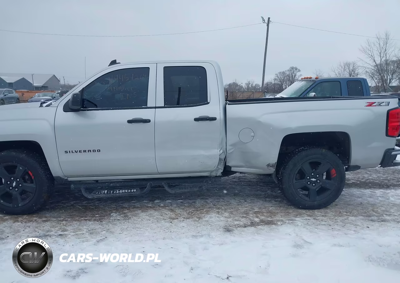 2018 Chevrolet Silverado 1500 2Lt VIN:1GCVKREH3JZ299872 - 14