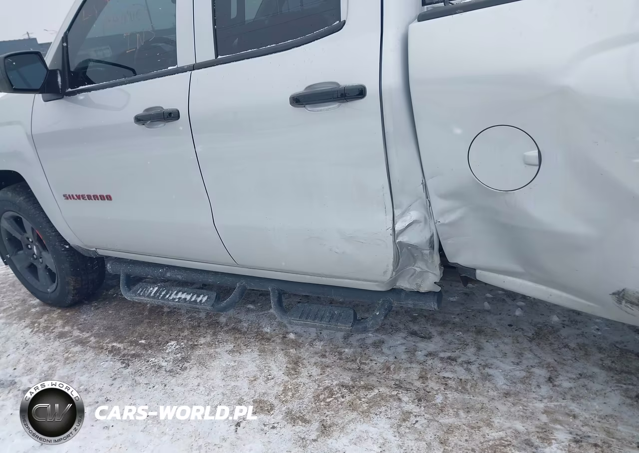 2018 Chevrolet Silverado 1500 2Lt VIN:1GCVKREH3JZ299872 - 17