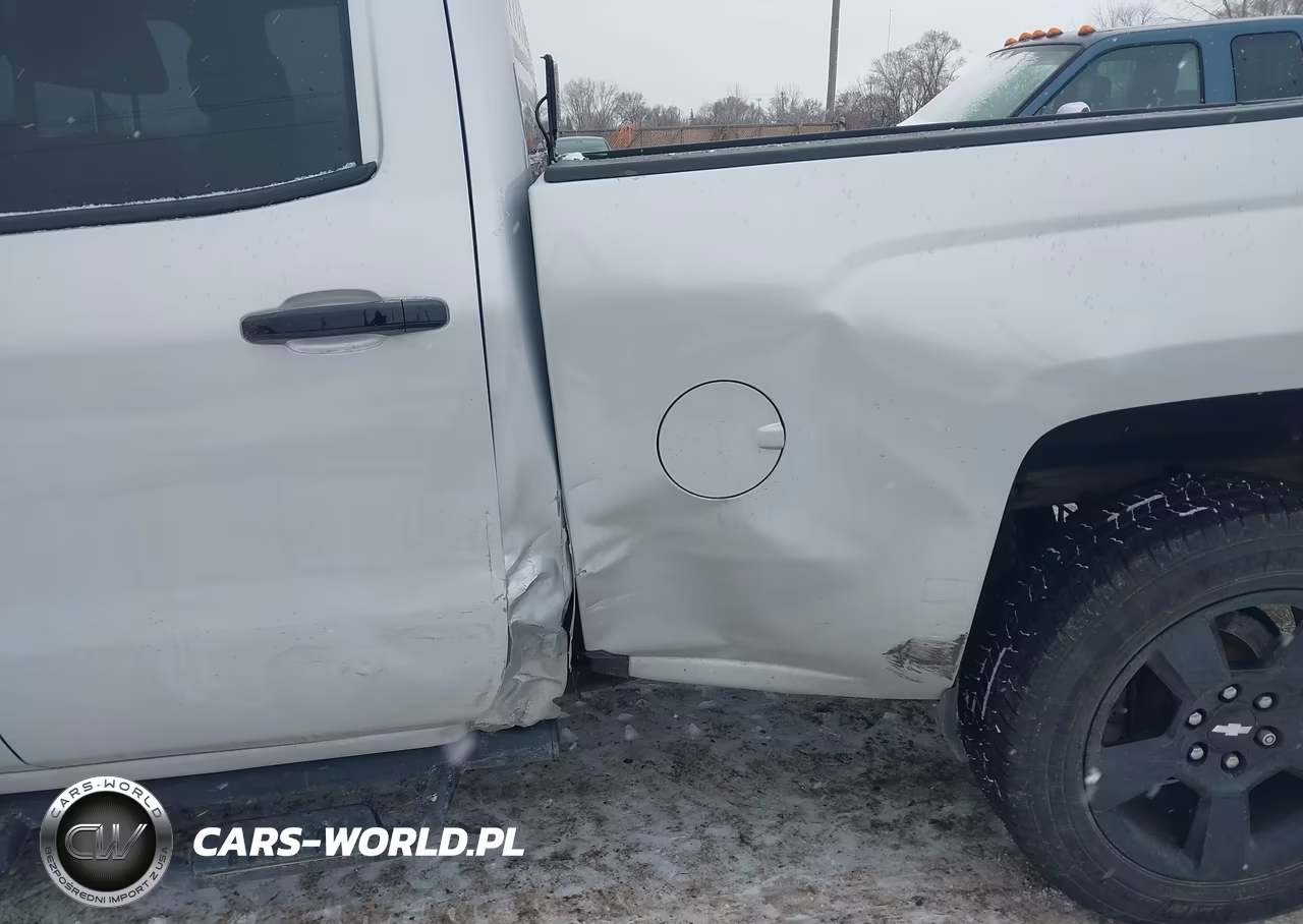 2018 Chevrolet Silverado 1500 2Lt VIN:1GCVKREH3JZ299872 - 6