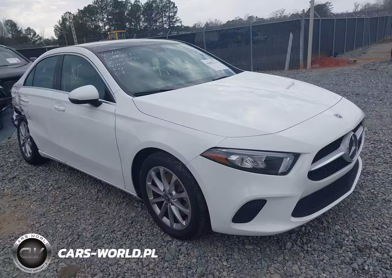 2019 Mercedes-Benz A 220