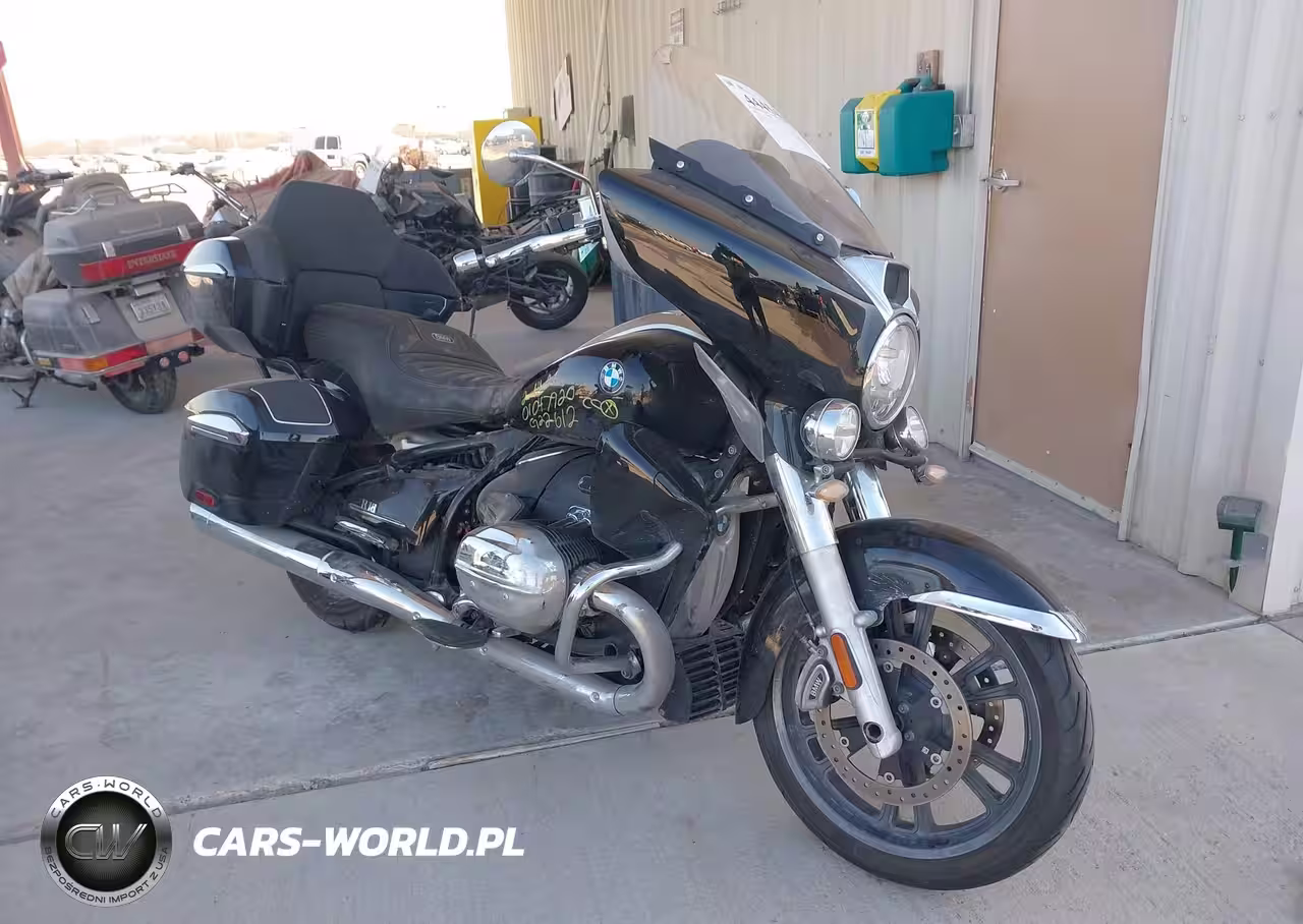 2022 BMW R18 Transcontinental