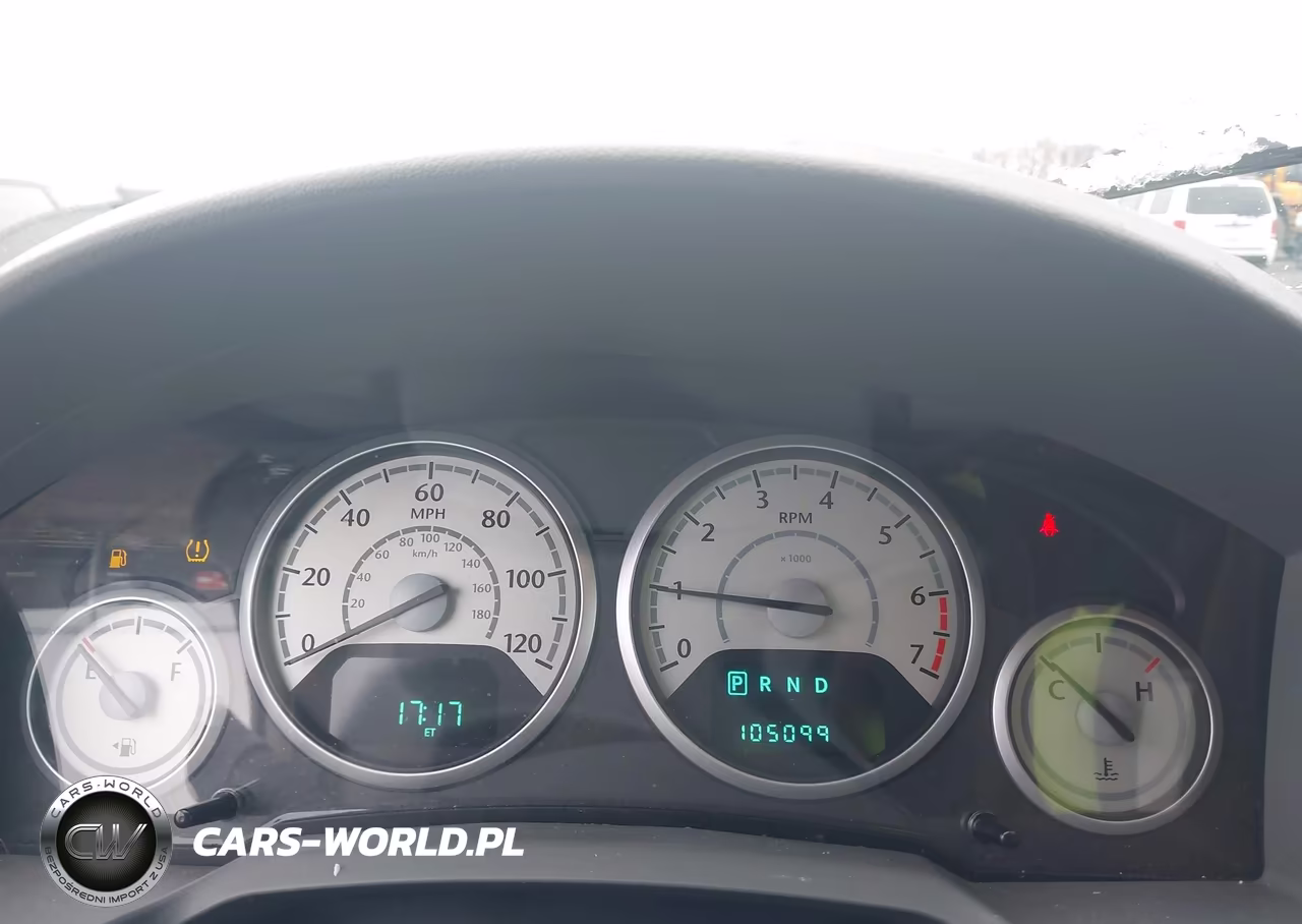2010 Chrysler Town & Country New Lx VIN:2A4RR2D17AR454503 - 7