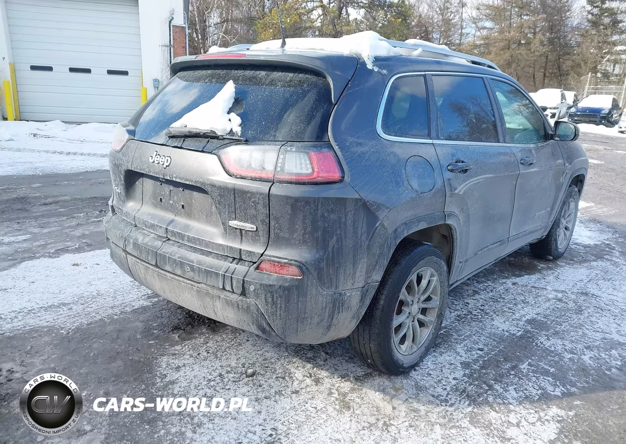 2020 Jeep Cherokee Latitude Plus 4X4 VIN:1C4PJMLB3LD530928 - 4