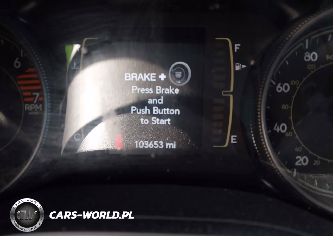2020 Jeep Cherokee Latitude Plus 4X4 VIN:1C4PJMLB3LD530928 - 7